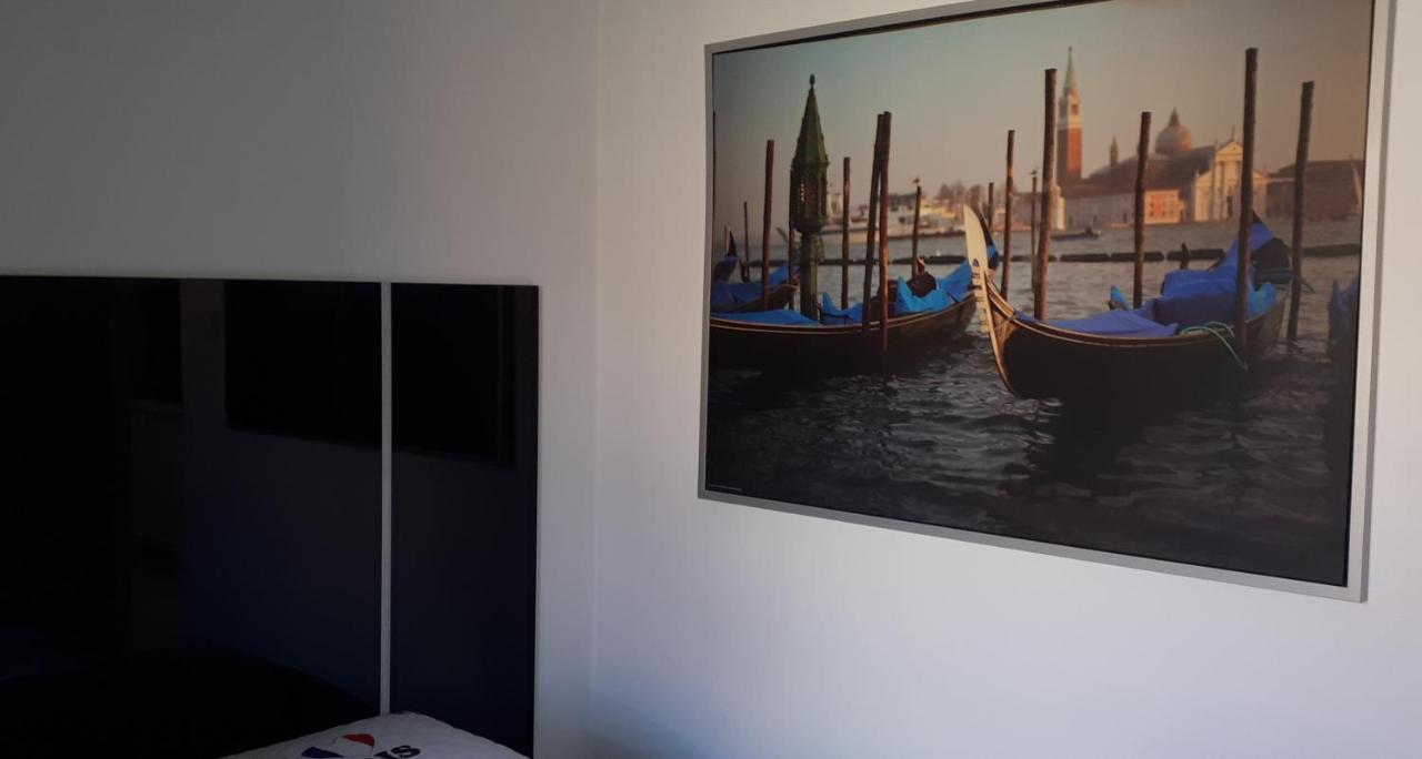 Apartamenty Centrum Rynek Market City Center Kielce Buitenkant foto