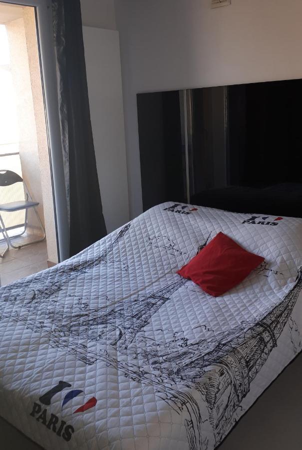Apartamenty Centrum Rynek Market City Center Kielce Buitenkant foto