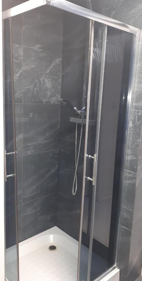 Apartamenty Centrum Rynek Market City Center Kielce Buitenkant foto