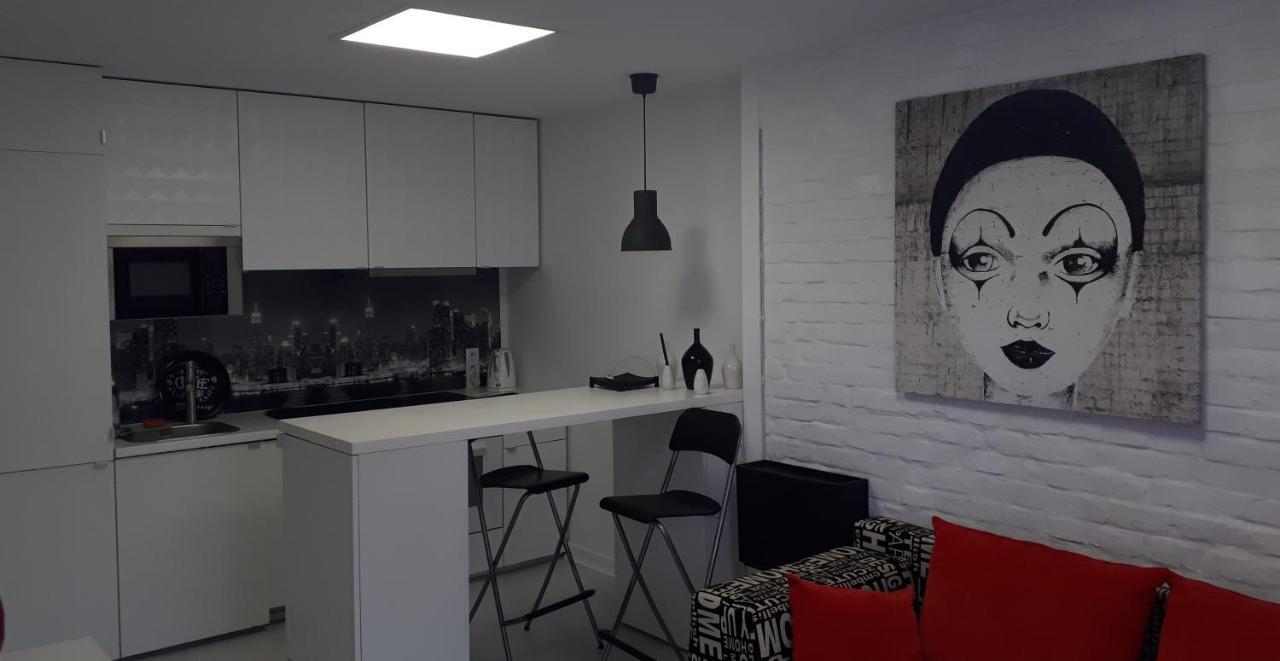 Apartamenty Centrum Rynek Market City Center Kielce Buitenkant foto