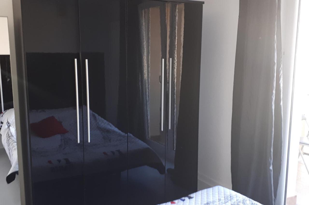 Apartamenty Centrum Rynek Market City Center Kielce Buitenkant foto