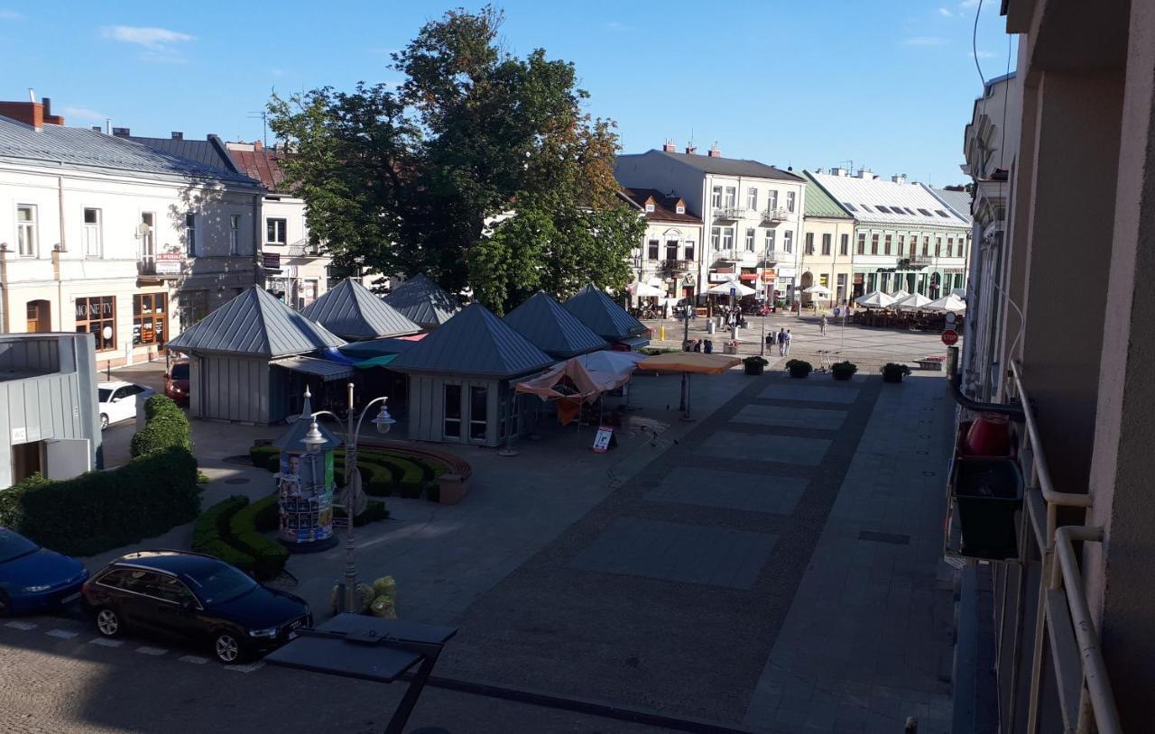 Apartamenty Centrum Rynek Market City Center Kielce Buitenkant foto